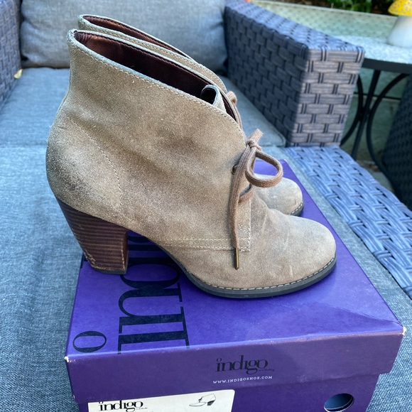 Indigo by Clarks Lace Up Bootie in Taupe - Picture 2 of 6